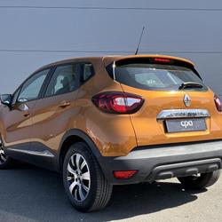 Renault Captur 1.5 DCI 90 CH BVM6 ZEN / 2ND MAIN DISTRIBUTION A JOUR Pornichet