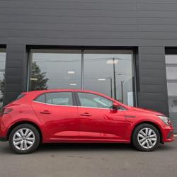 Renault Megane 4 1.5 Blue dCi 115ch Business EDC Dou&eacute;-en-Anjou