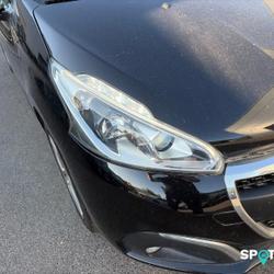 Peugeot 208 1.2 PureTech 82ch E6.c Signature 5p B&eacute;thune