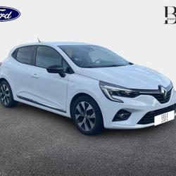 Renault Clio 5 1.0 TCe 100ch Evolution GPL Vitr&eacute;