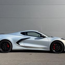 Chevrolet Corvette C8 6.2 482 CH BVA 3LT STINGRAY TARGA / MALUS INCLUS VEHICULE EN FRANCE occasion - Pornichet - photo 2/29