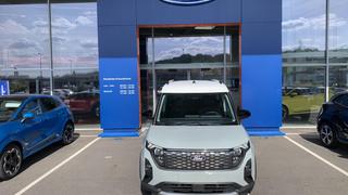 Ford Tourneo Courier  - photo 1