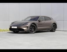 Porsche Taycan La Rochelle