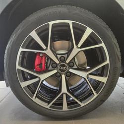 Audi Q3 Q3 e-hybrid 272 ch S tronic 6 S line Paris 17e Arrondissement