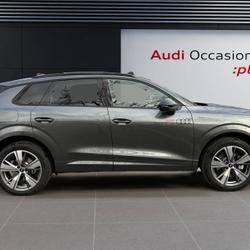 Audi Q3 Q3 e-hybrid 272 ch S tronic 6 S line Paris 17e Arrondissement
