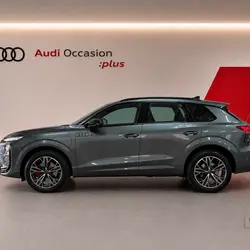 Audi Q3 Q3 e-hybrid 272 ch S tronic 6 S line Saint-Ouen-sur-Seine