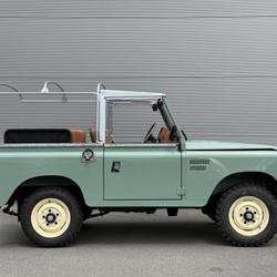 Autres Land Rover 2.5 DCTD DEFENDER 90 - SUPERBE CONFIGURATION / CARTE GRISE COLLECTION 7 PLACES CAPOTE + FENETRES Pornichet