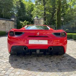 Ferrari 488 GTB V8 3,9 T 670ch Berni&egrave;res-sur-Mer