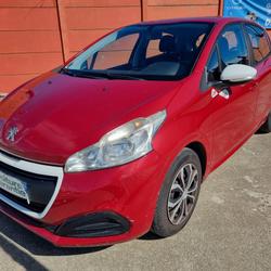 Peugeot 208 1.0 PureTech 68 Like Saint-Nazaire