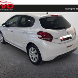 Peugeot 208 1.6 BlueHDi 100ch Style 5p Saint-Gr&eacute;goire