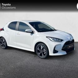 Toyota Yaris 116h Design 5p MY25 Pl&eacute;rin
