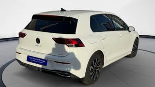 Volkswagen Golf 8  - photo 4