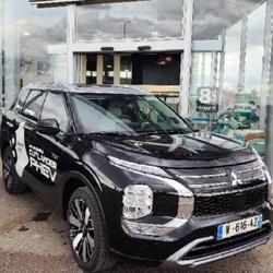 Mitsubishi Outlander 2.4 PHEV 306ch Instyle 4WD La Chapelle-Saint-Luc