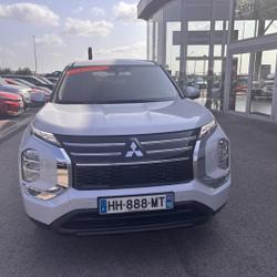 Mitsubishi Outlander 2.4 PHEV 306ch Invite+ 4WD La Chapelle-Saint-Luc