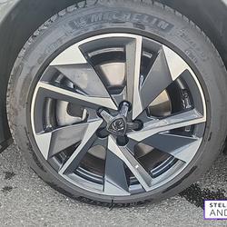 Peugeot 308 III Phase 1 308 PHEV 180 e-EAT8 Allure Cesson-S&eacute;vign&eacute;