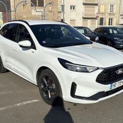 Ford Kuga 2.5 Duratec 180ch Hybrid FlexiFuel ST-Line Powershift Fleury-les-Aubrais