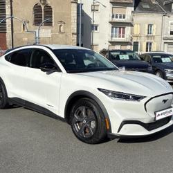Ford Mustang 269ch Standard Range 76kWh Mach-E Propulsion Fleury-les-Aubrais