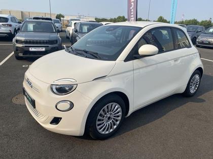 Fiat 500 II - e 95ch action - 10 999 €