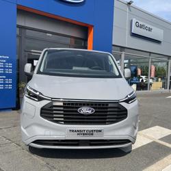 Ford Transit Custom 320 L1H1 2.5 Duratec 232ch Hybride rechargeable Limited CVT Fleury-les-Aubrais