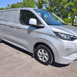 Ford Transit Custom 320 L2H1 2.5 Duratec 232ch Hybride rechargeable Limited CVT Saint-Doulchard