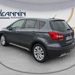 Suzuki S Cross S-Cross 1.0 Boosterjet Privil&egrave;ge Vert-Saint-Denis