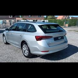 Skoda Octavia Combi 2.0 TDI 150ch Ambition DSG7 Lys-lez-Lannoy