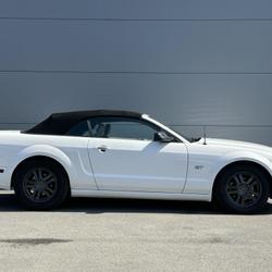 Ford Mustang CABRIOLET 4.6 V8 305 CH BVA / GROSSE REVISION RECENTE Pornichet