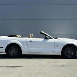 Ford Mustang CABRIOLET 4.6 V8 305 CH BVA / GROSSE REVISION RECENTE Pornichet