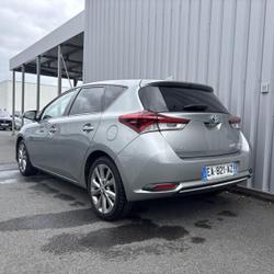 Toyota Auris HSD 136h Executive Saint-Brieuc