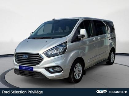 Ford Tourneo Custom - 320 L1H1 1.0 EcoBoost 120ch pHEV Titanium - 28 990 €