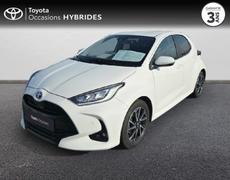 Toyota Yaris - 116h Design 5p MY22 - 18 990 €