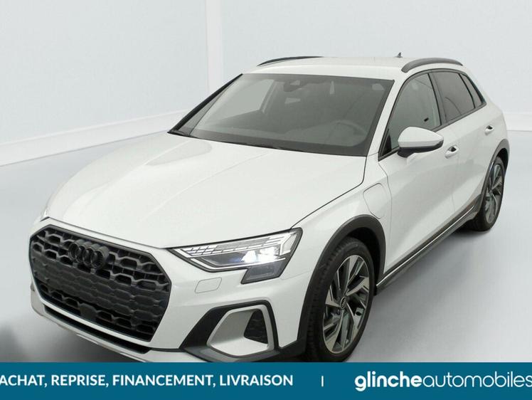 Audi A3  - Design - 45 500 €