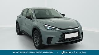 Lexus LBX  - photo 0