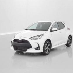 Toyota Yaris IV Hybride 116ch Design e-CVT H&eacute;nin-Beaumont