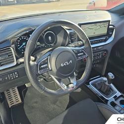 Kia XCee'd XCeed 1.6 CRDi 136 ch ISG MHEV iBVM6 GT-line Premium occasion - Besan&ccedil;on - photo 2/28