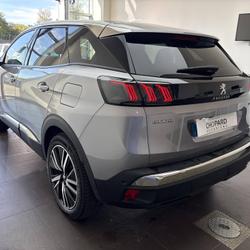 Peugeot 3008 3008 Hybrid 180 e-EAT8 Allure Pack S&eacute;r&eacute;zin-du-Rh&ocirc;ne