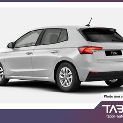 Skoda Fabia 116 DSG Selec siegesChauf Cam Radar Paris 14e Arrondissement