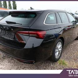 Skoda Octavia Combi 150 DSG Selec attelage ACC Paris 14e Arrondissement