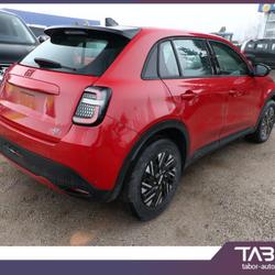 Fiat 600e 600e RED LED PDC reg CarPlay 11kWOBC BT Paris 14e Arrondissement