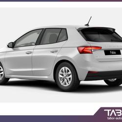 Skoda Fabia 116 DSG Selec siegesChauf Cam Radar Paris 14e Arrondissement