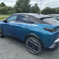 Peugeot e-3008 BEV 73 KWH GT B&eacute;grolles-en-Mauges