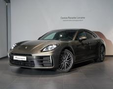 Porsche Panamera Lesménils