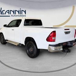 Toyota Hilux HILUX X-TRA CAB 4WD 2.4L 150 D-4D LEGENDE Maillot