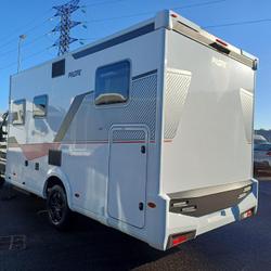 Capucine Pilote FORD TRANSIT - 2L 165CV Rez&eacute;