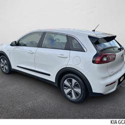 Kia Niro 1.6 GDi 105ch ISG + &eacute;lectrique 43.5ch Motion DCT6 Cesson-S&eacute;vign&eacute;