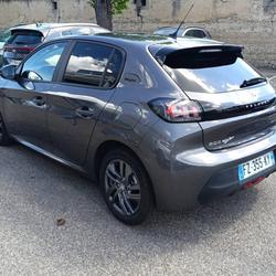 Peugeot 208 208 PureTech 100 S&S BVM6 Style V&eacute;nissieux