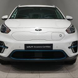 Kia Niro e-Active 204ch occasion - H&eacute;rouville-Saint-Clair - photo 2/29