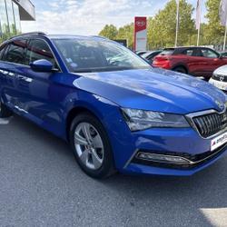 Skoda Superb combi 1.4 TSI PHEV 218ch Business DSG6 Euro6d-T EVAP 8cv Vert-Saint-Denis