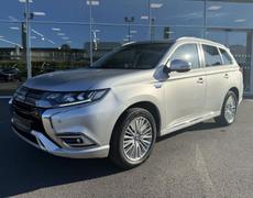 Mitsubishi Outlander - PHEV Twin Motor Intense 4WD - 19 990 €
