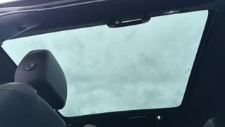 Land Rover Discovery  - Dynamic - photo 3